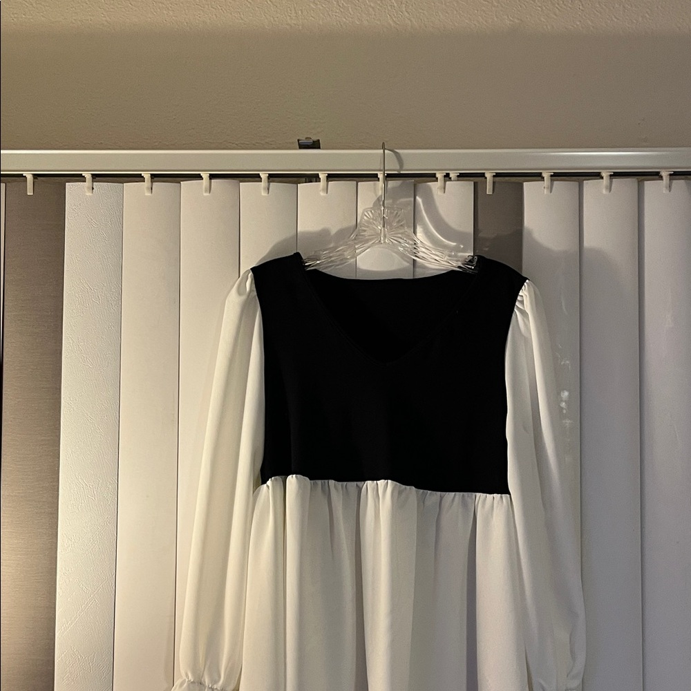 Black and White Long Sleeve Dress shirt peplum style! Never worn!
